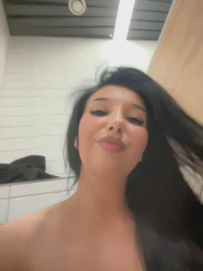 Tisha_Busty