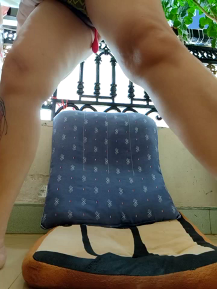 lyna_bl