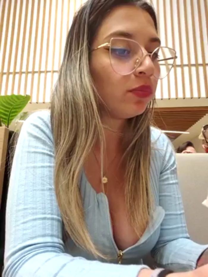 Isabella_Varella