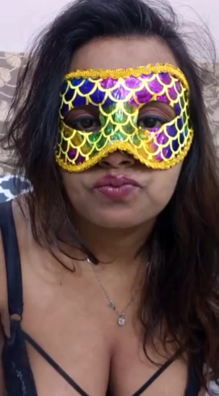 OyoWali-Bhabhi