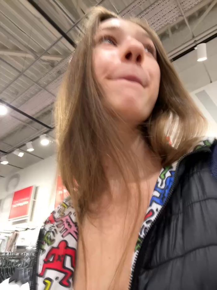 Lia__Love