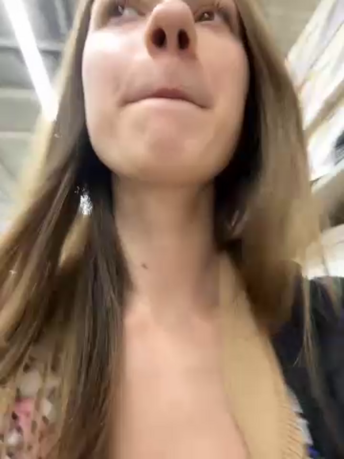 Lia__Love