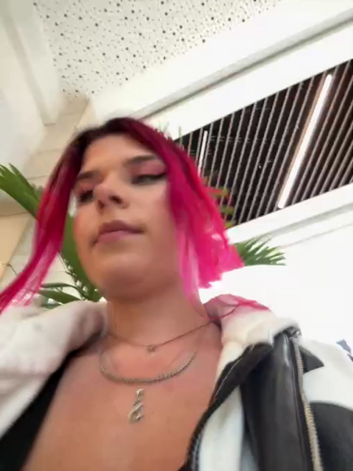 RiriRoseey
