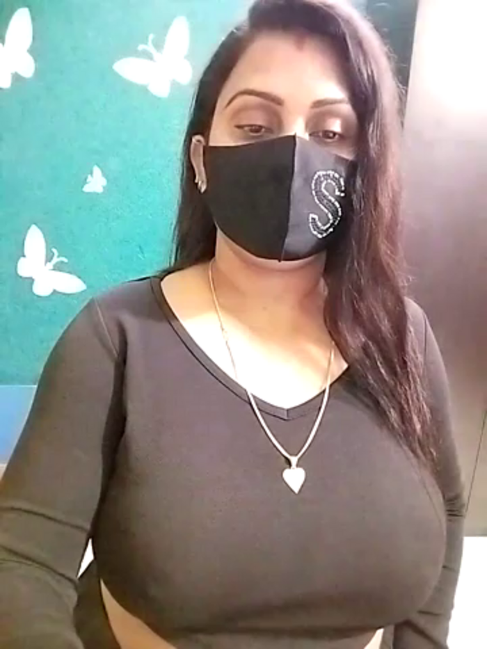 Riya_Sexy_Baby