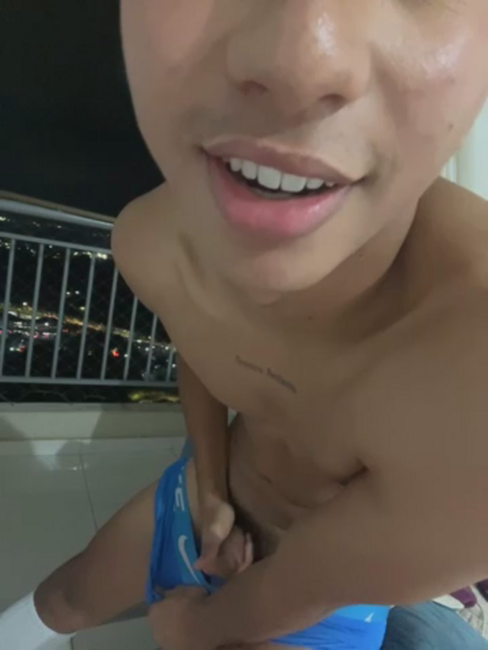Leonarrrd_01