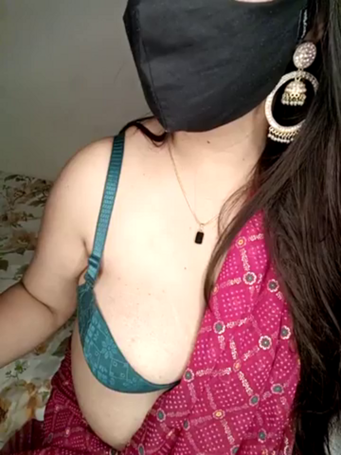 neha_rohan12