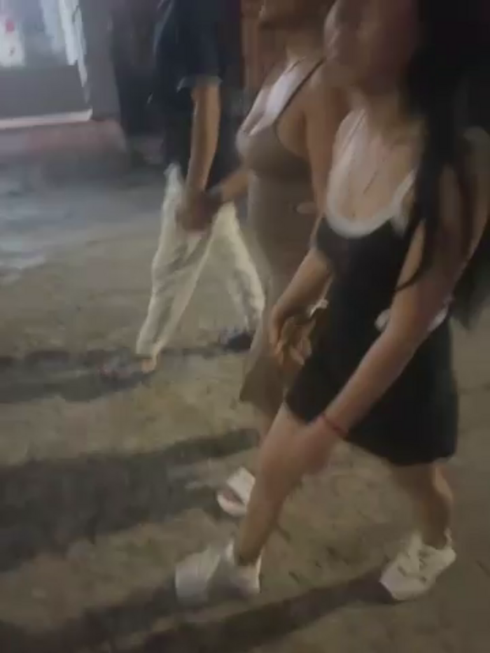 royalgirls_x