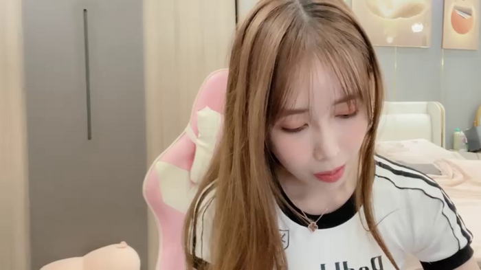 ANNA102