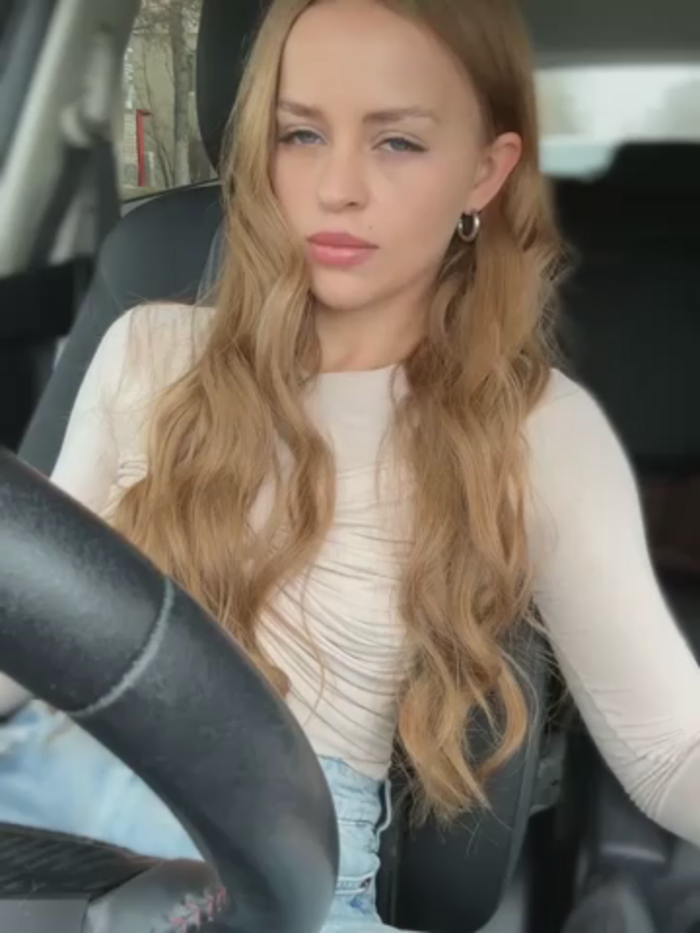 AngelinaTeller