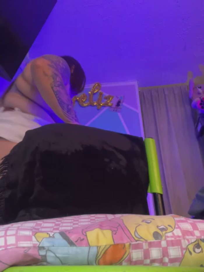 KinkyJessyHotxx