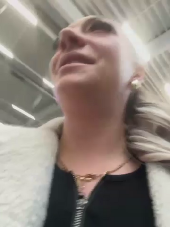 LizzyLush_