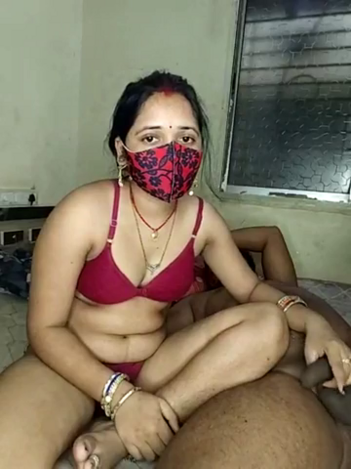 Sexy_Riyaqueen77