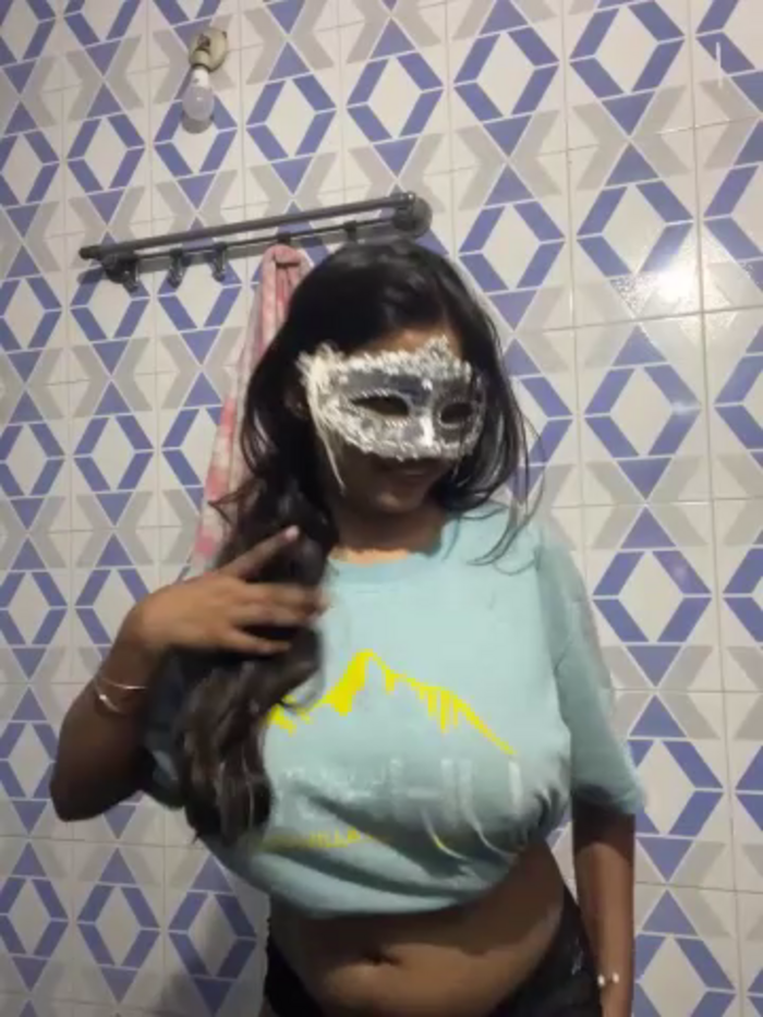 Hdhshsbsj