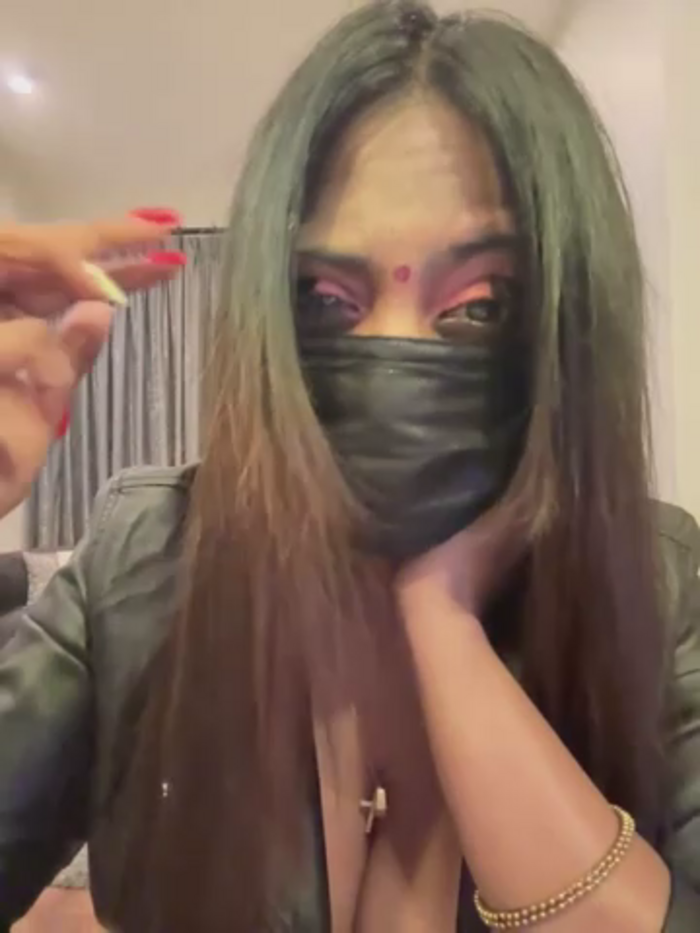 MonalisaDono18