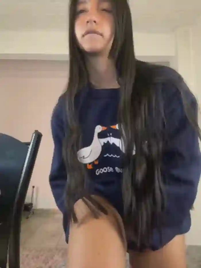 2025/04/16/stripchat-aly_golden_-11-30-52