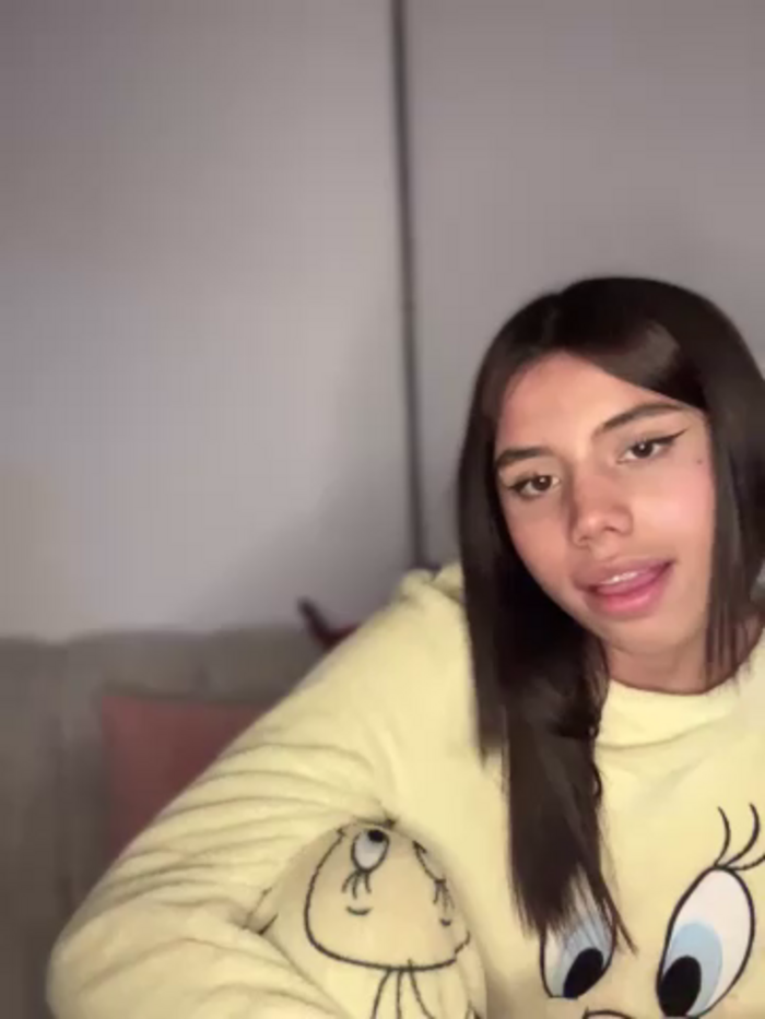 Laura-Khalifa