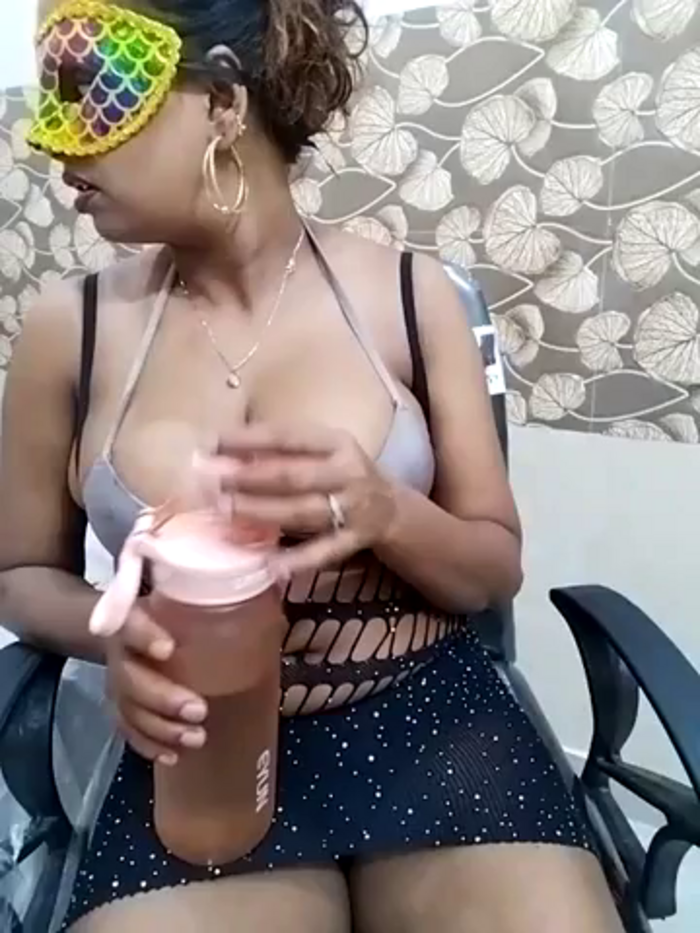 OyoWali-Bhabhi