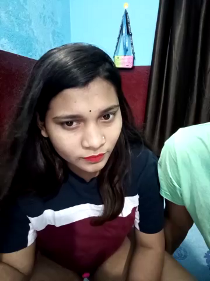 TheViralCouple