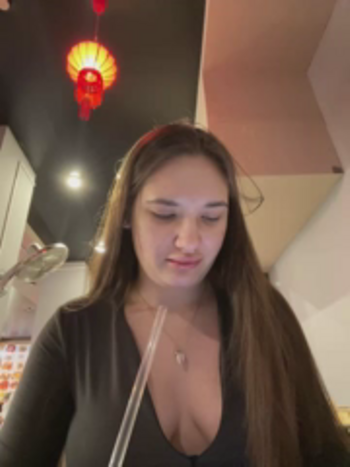 Holly_Molii