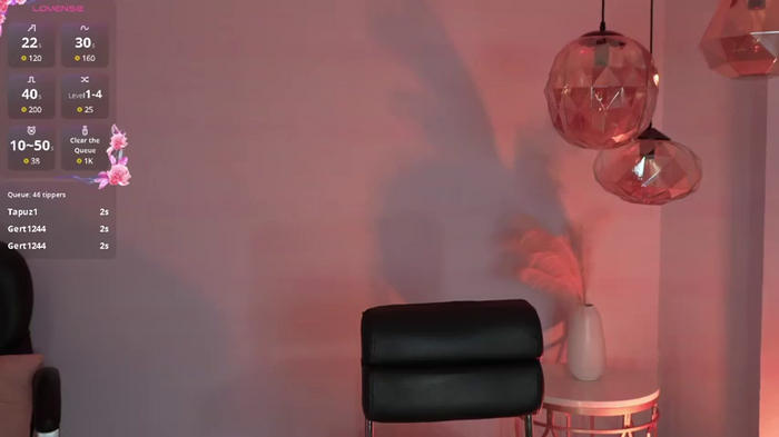 NaomiSainz
