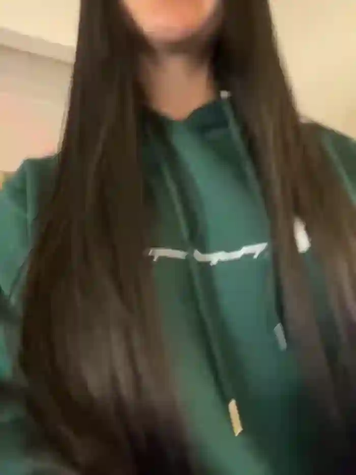 2025/04/17/stripchat-aly_golden_-12-00-24