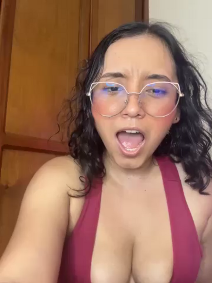Kay_LustyWife