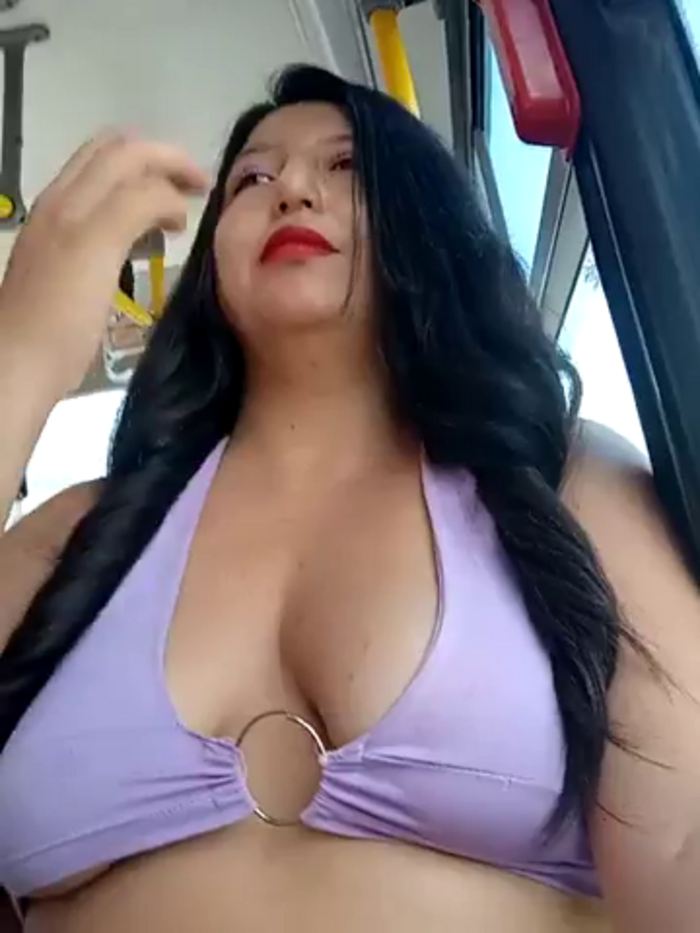 Melany_daring