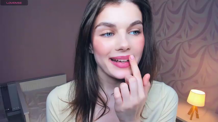 FloraDobb