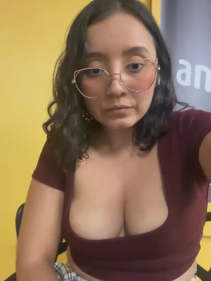 Kay_LustyWife