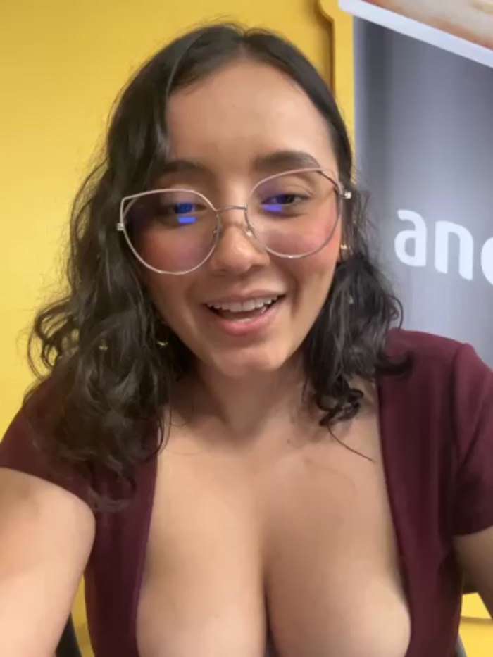 Kay_LustyWife
