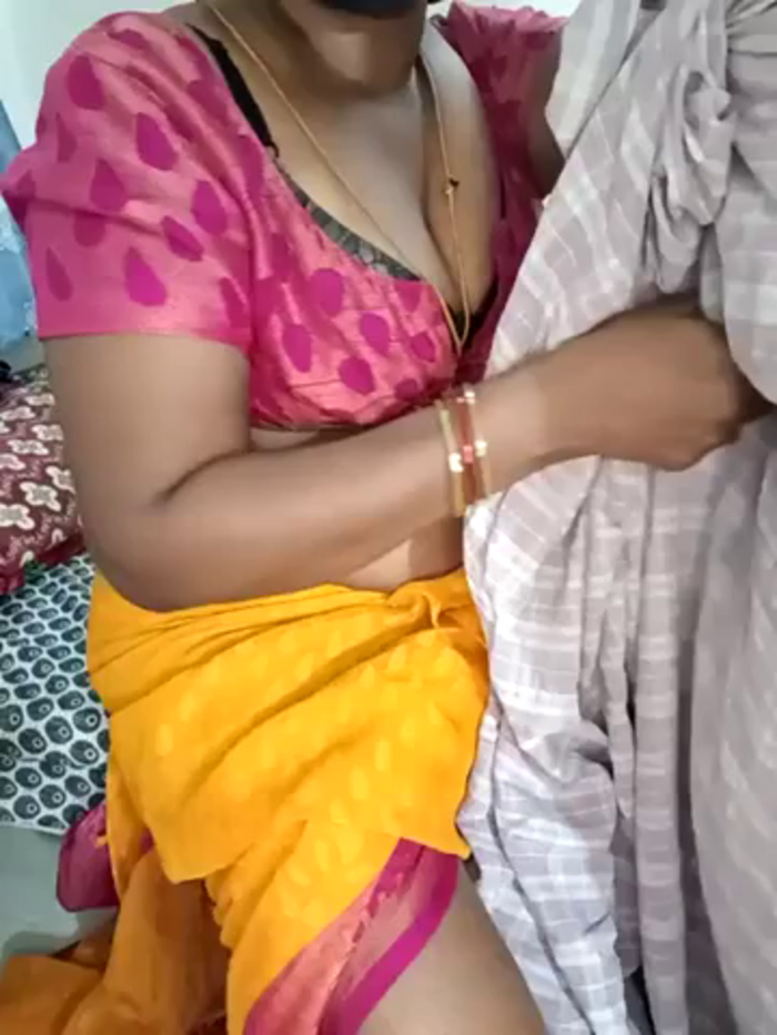 Tamil-hotwife