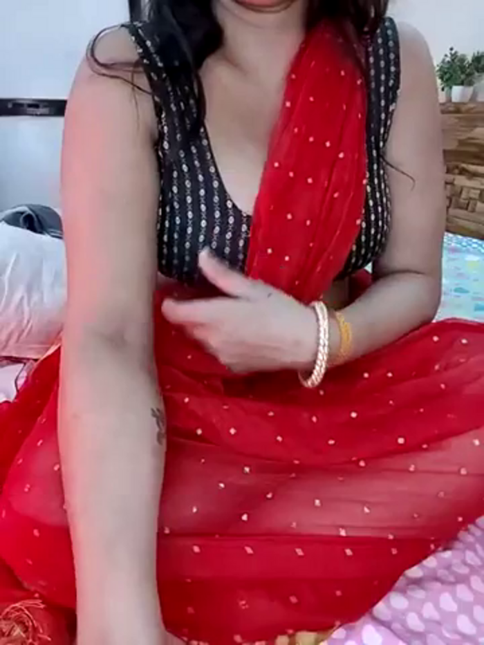 kaamuk_shweta