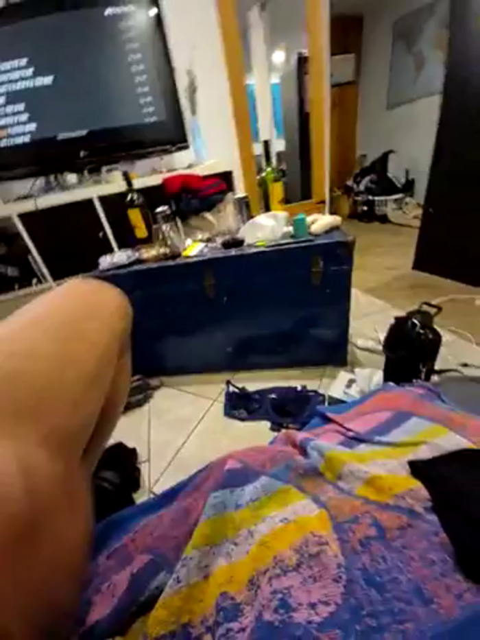 wildyoungNhorny