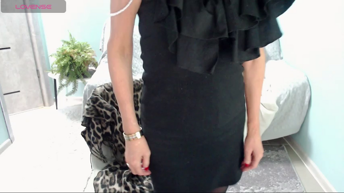 HornyMilf_777