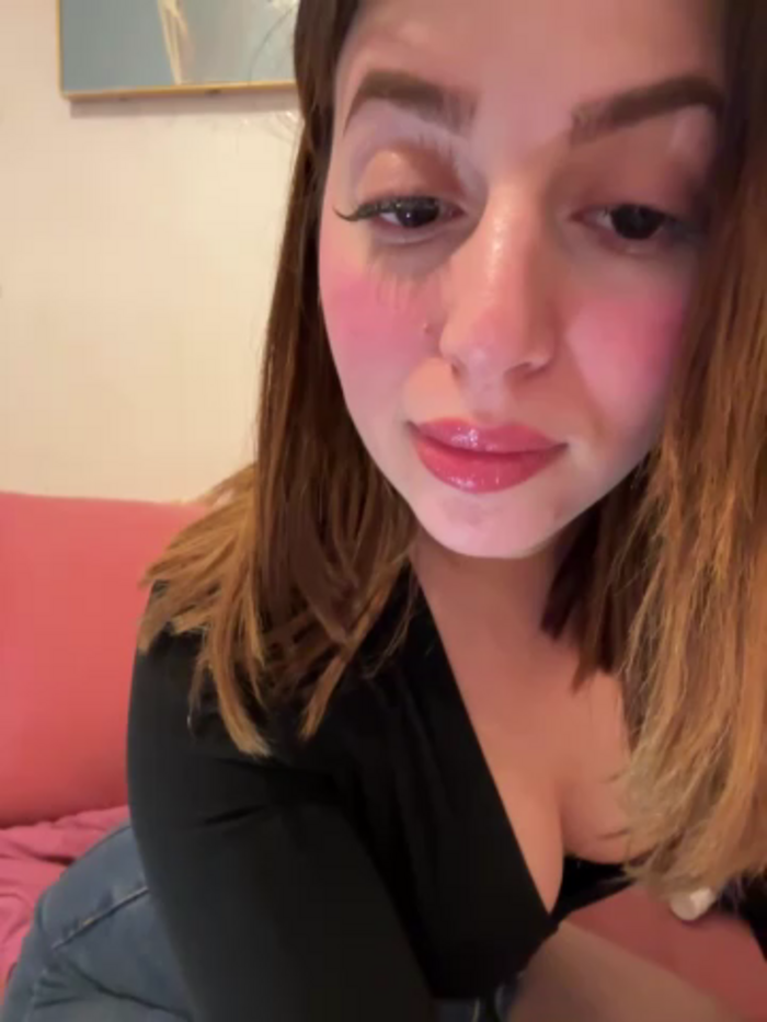 Hot_malak
