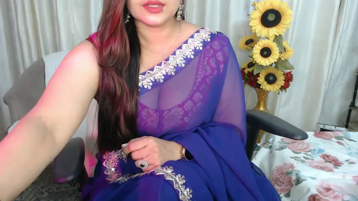 Mahimagic_doll