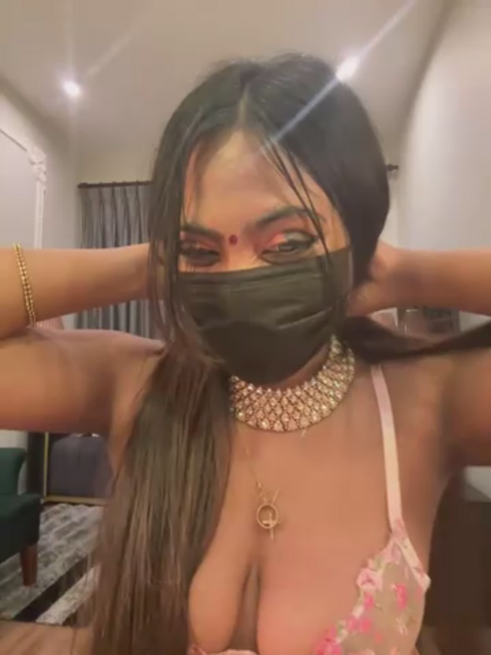 MonalisaDono18