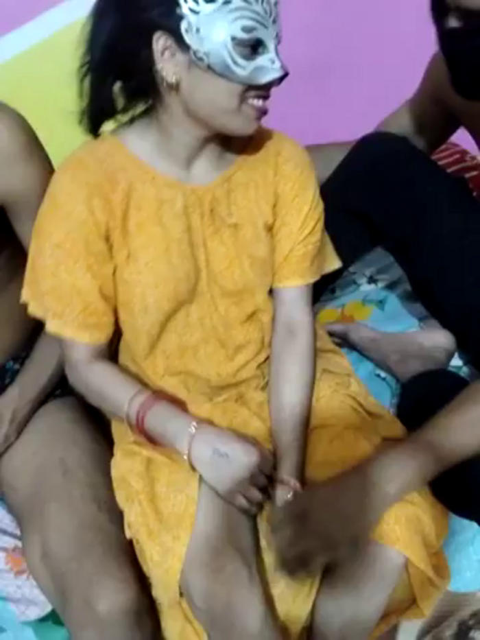 Hot_swati2