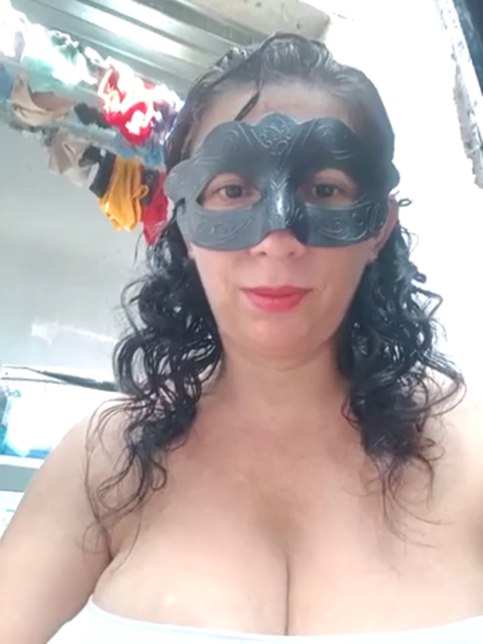 Mature-Mom