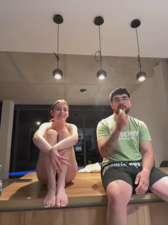 MrAndMrsSavage