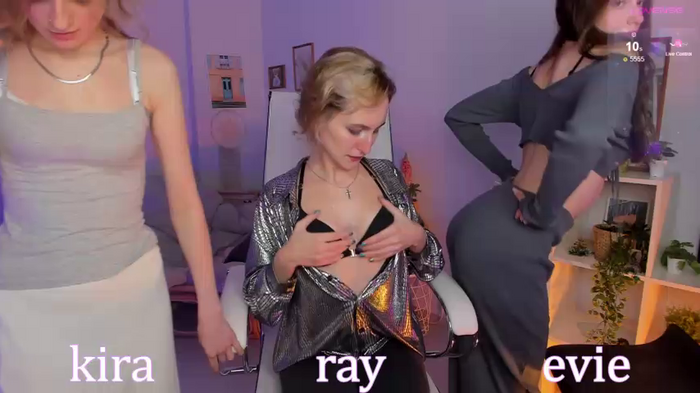 AveAngela