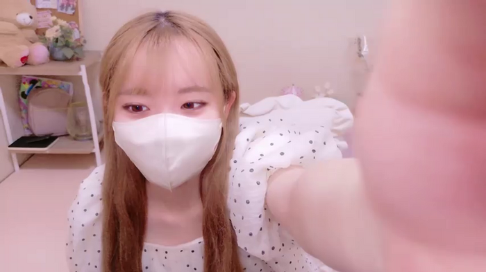 MOMONA_xo