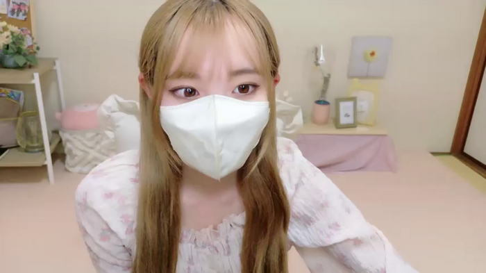MOMONA_xo