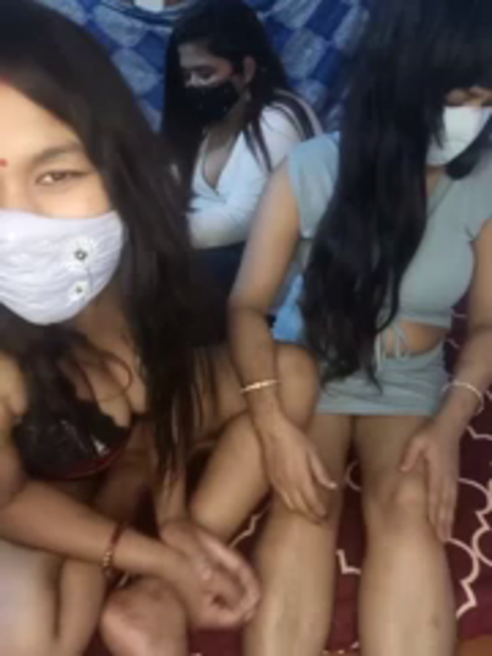 Indian_hotmilfs