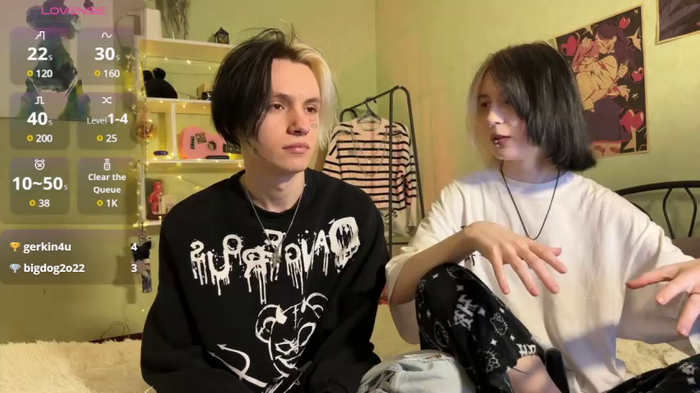 VeryRare_TwinS