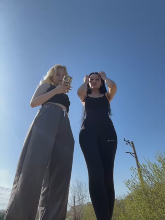 Cum_girlss