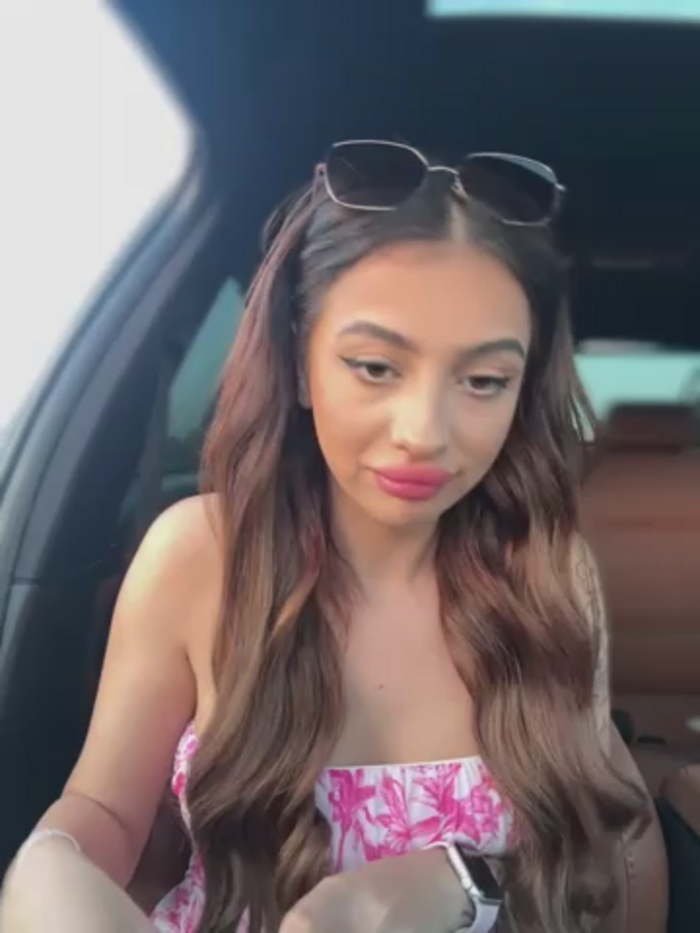 LaraVegas_