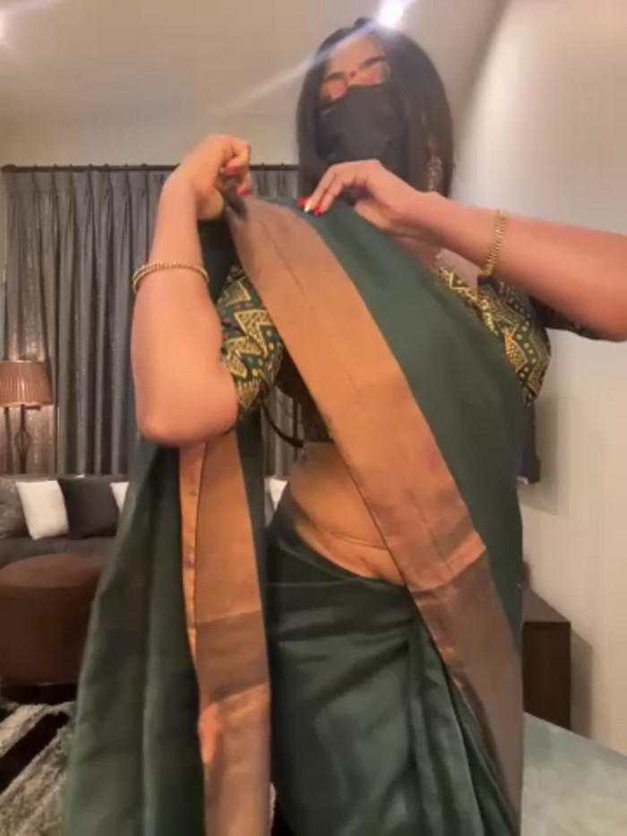 MonalisaDono18