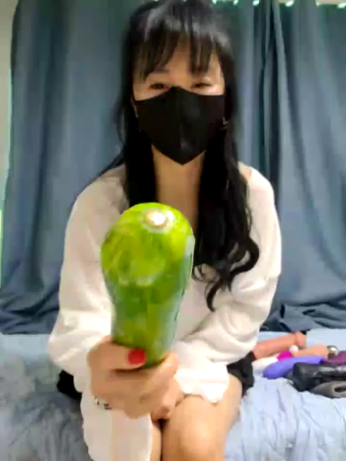 Oasis_girl