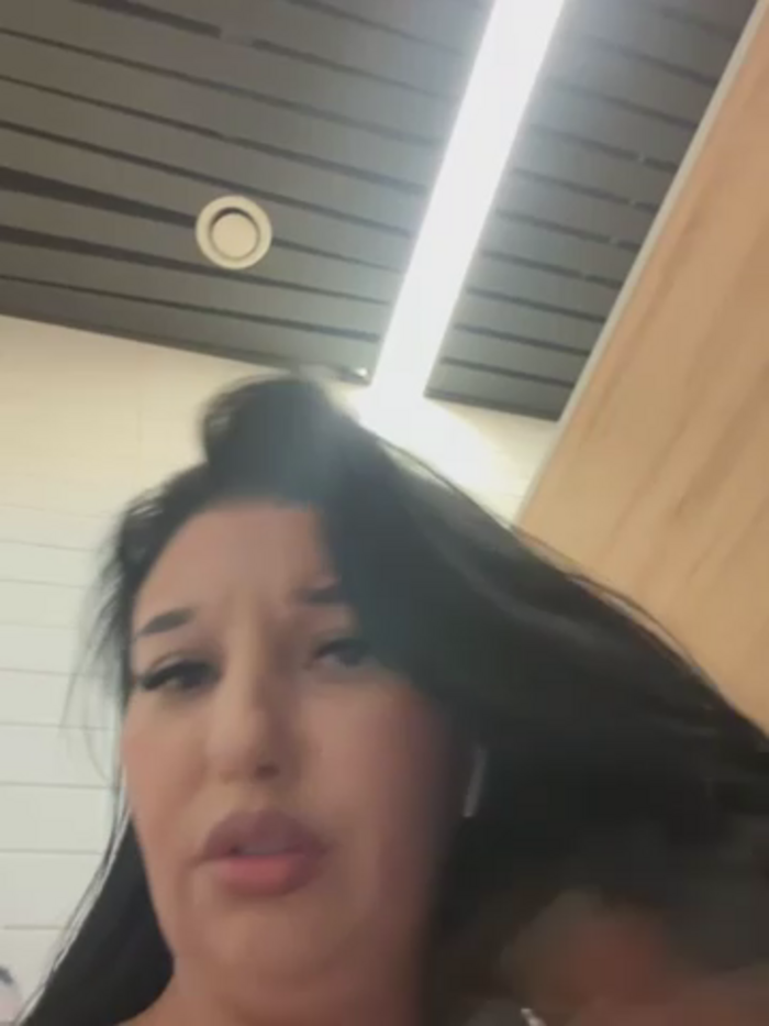 Tisha_Busty